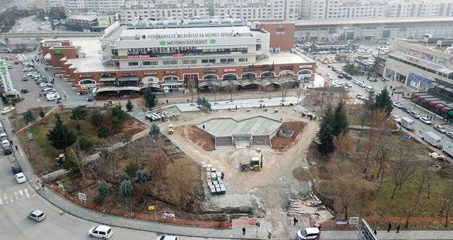 Batıkent´in meydanı Karayalçın olacak