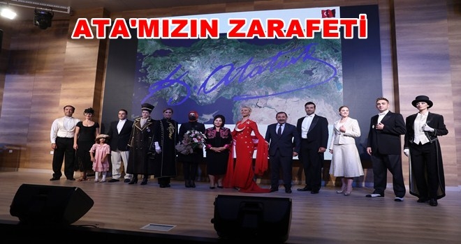 TÜRK TARİH MÜZESİ´NDE ATATÜRK GİYSİLERİ DEFİLESİ