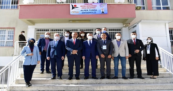 Genç Mucitler Eserlerini Sergiledi 