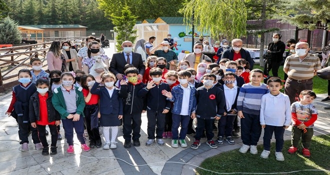 KEÇİÖREN´DE HAYVAN SEVGİSİNE DİKKAT ÇEKİLDİ