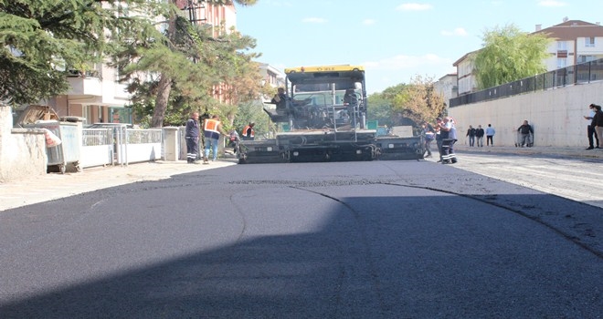 MERKEZ MAHALLELERDE ASFALT ÇALIŞMASI