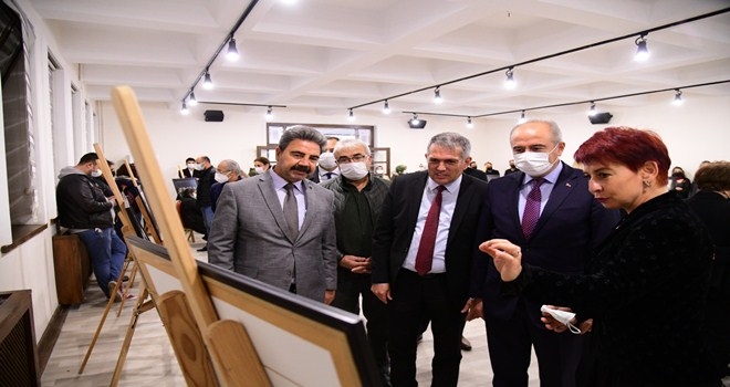 Gazi Mustafa Kemal Atatürk sergi ile anıldı