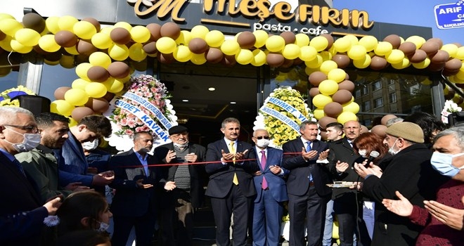 Başkan Köse, esnafı yalnız bırakmıyor 