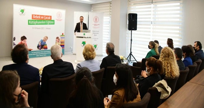 Bebek ve Çocuk Kütüphanelerine özel seminer
