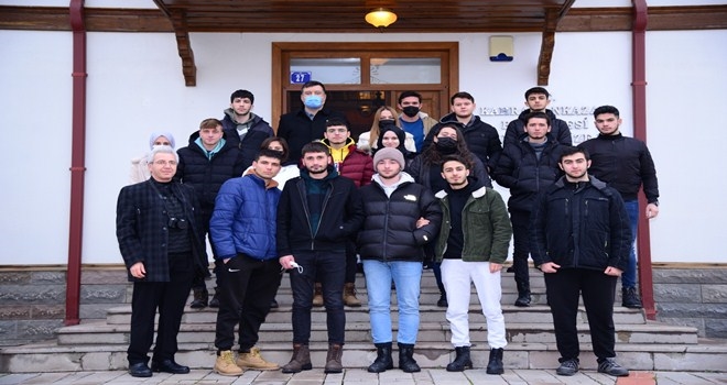 Üniversitelilerden Satı Kadın Müzesi´ne ziyaret