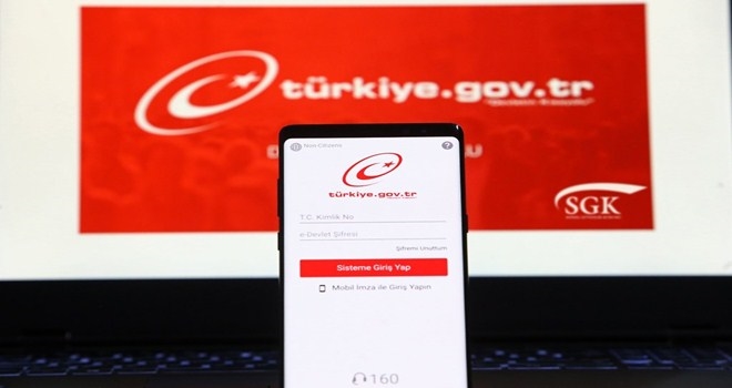 Bakan Selçuk: ?SGK´ye Ait 5 Hizmet Daha e-Devlet´ten Sunulacak