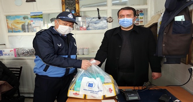Kahvehanelere çay ve şeker desteği