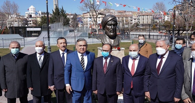 HAREZMÎ BÜSTÜ KEÇİÖREN´DE AÇILDI