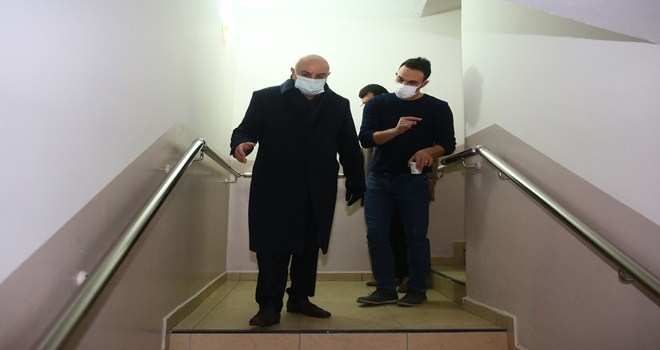 BAŞKAN ALTINOK HUZUREVİNDEKİ YENİLEME ÇALIŞMALARINI DENETLEDİ