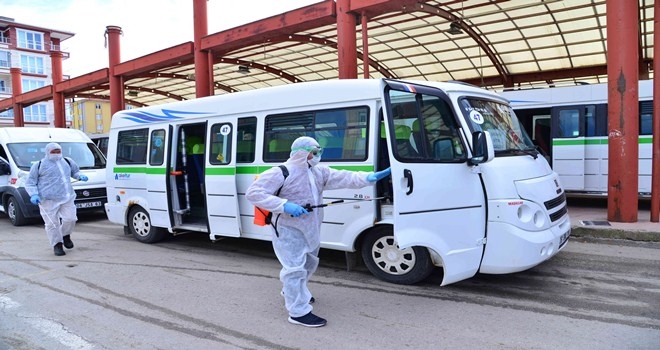 Araçlar ücretsiz dezenfekte ediliyor 