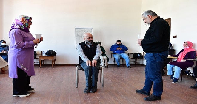 Sahne kadınların olacak