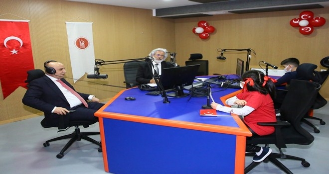 RADYO ANGARA´YA BASINDAN YOĞUN İLGİ 