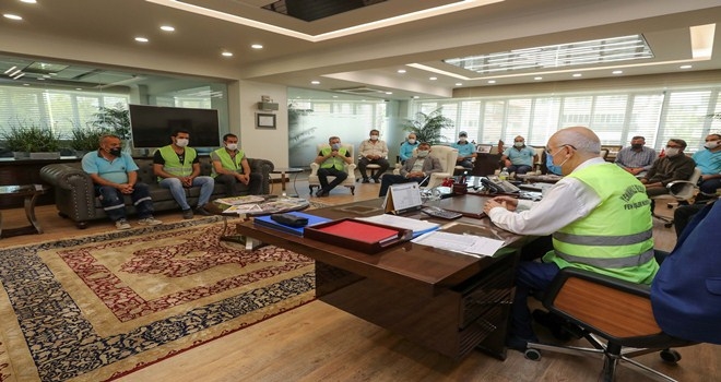 Başkan Yaşar, emekçilerin 1 Mayıs´ını kutladı