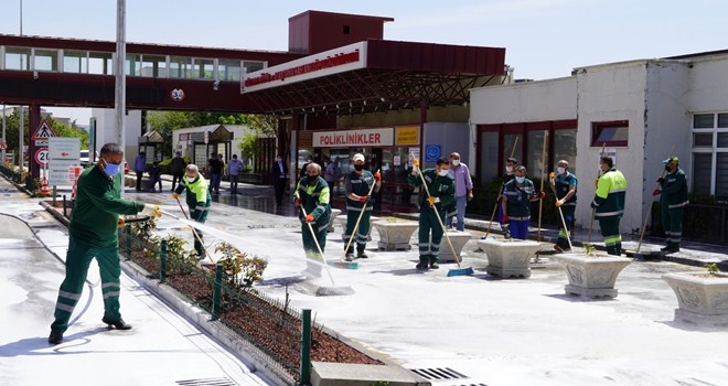 KEÇİÖREN´DEKİ HASTANELERE TAM KAPANMADA TAM TEMİZLİK