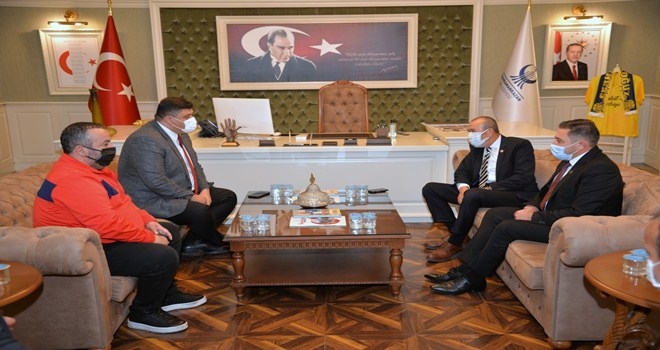 MHP Genel Başkan Yardımcısı Yıldırım´dan Başkan Oğuz´a ziyaret