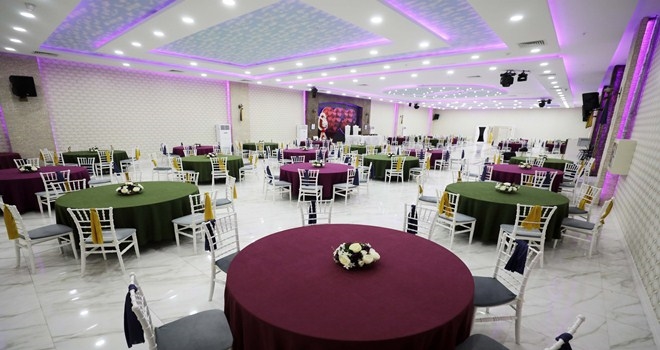 Düğün salonları kapılarını açtı