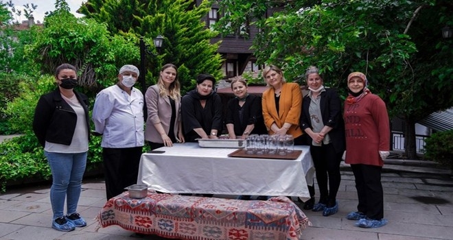 DOĞAL REÇELLER KREŞ VE HUZUR EVİNDE TÜKETİLECEK