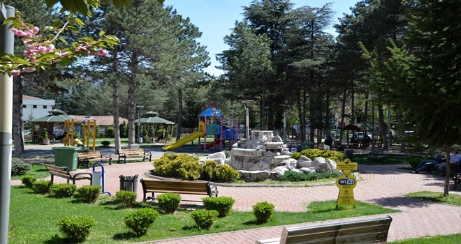 Parklar göz kamaştırıyor 