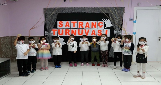Yenimahalle kreşlerinde ?Geleneksel Satranç Turnuvası? 