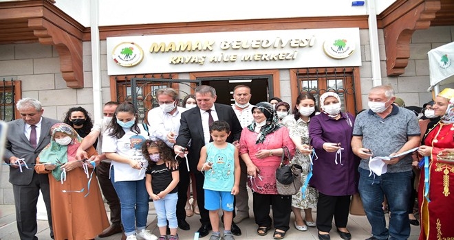 Yılsonu sergi heyecanı sürüyor