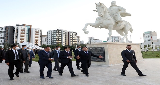 VALİ VE KAYMAKAMLAR TÜRK OTAĞI´NDA TOPLANDI