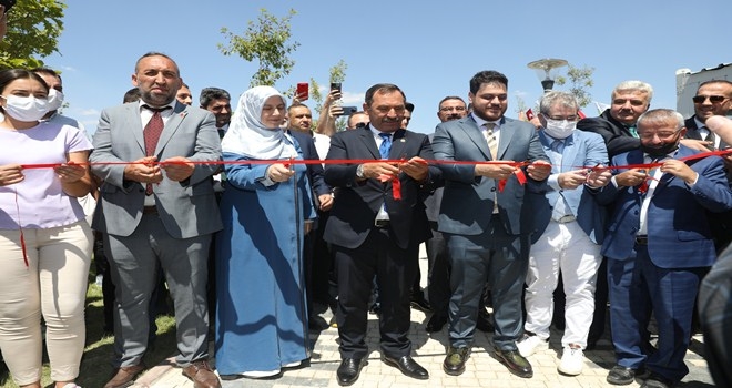 ETİMESGUT´TA PROF. DR.  HAYDAR BAŞ PARKI AÇILDI