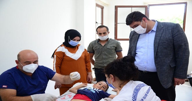 300 çocuk erkekliğe ilk adımını attı