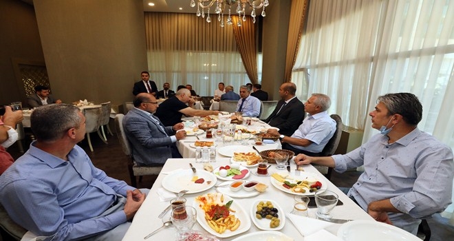 Başkent belediyelerinden  muhtarlarla güçlü iletişim işbirliği
