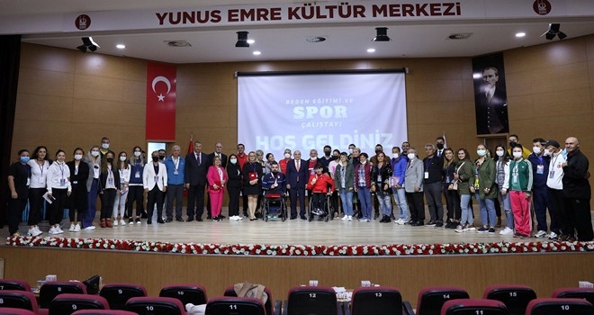 KEÇİÖREN BEDEN EĞİTİMİ VE SPOR ÇALIŞTAYI´NA EV SAHİPLİĞİ YAPTI