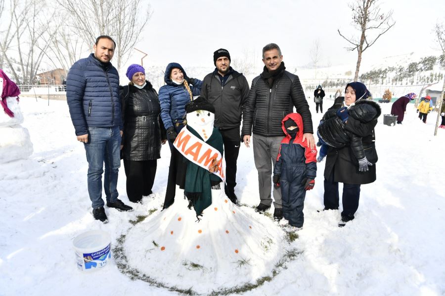En Güzel Kardan Adam Mamak’ta Seçildi 