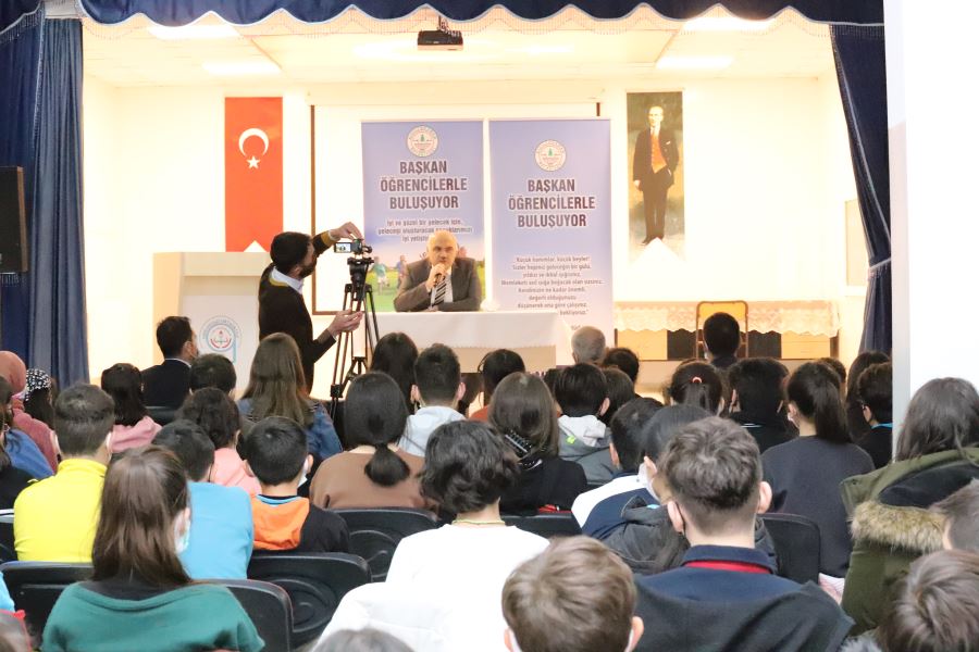 Başkan Acar öğrencilerle buluştu