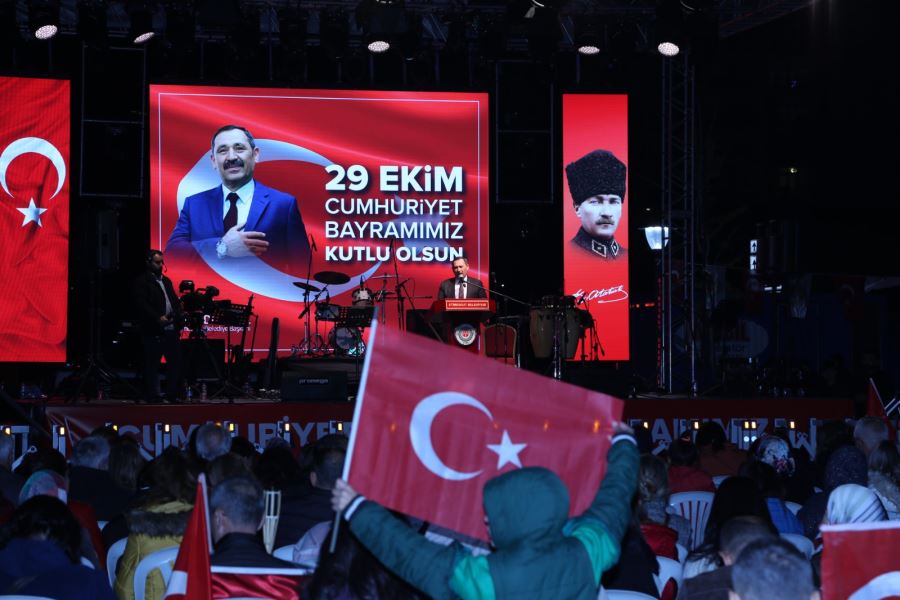 ETİMESGUT’TA CUMHURİYET COŞKUSU