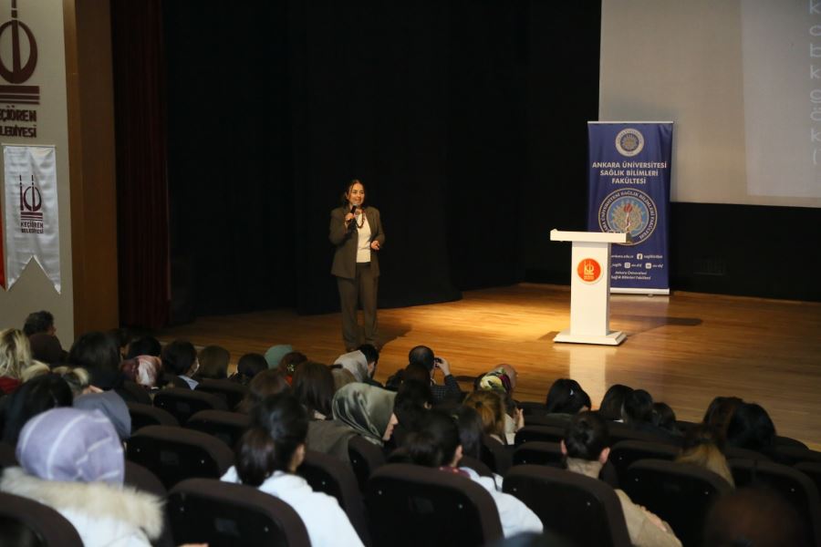 AİLE OKULUNDA ÖĞRENCİLER BİLGİLENDİRİLDİ