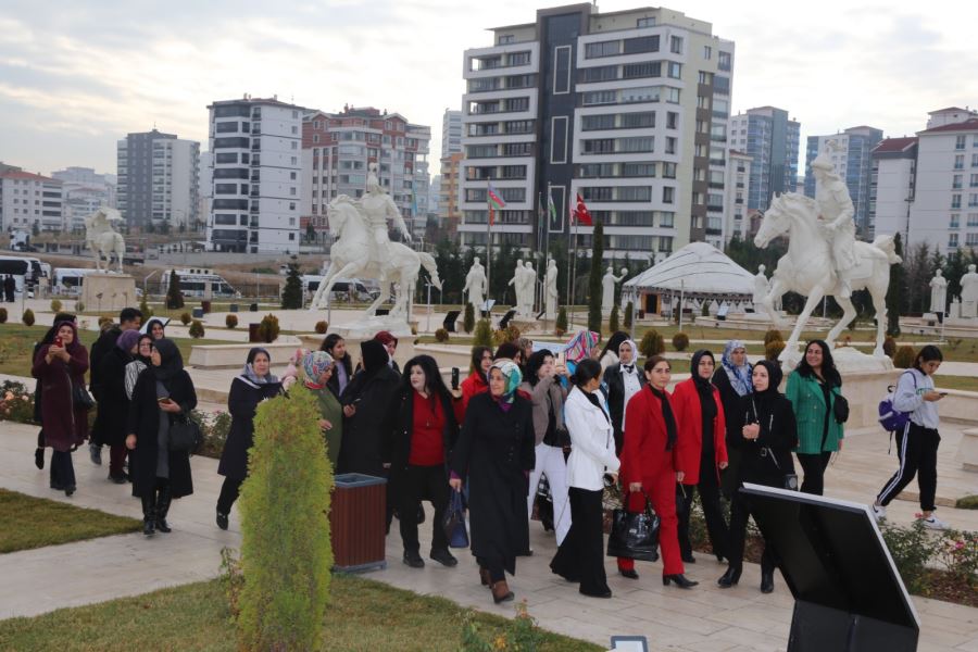 ZİYARETÇİ SAYISI 1 MİLYONU AŞTI