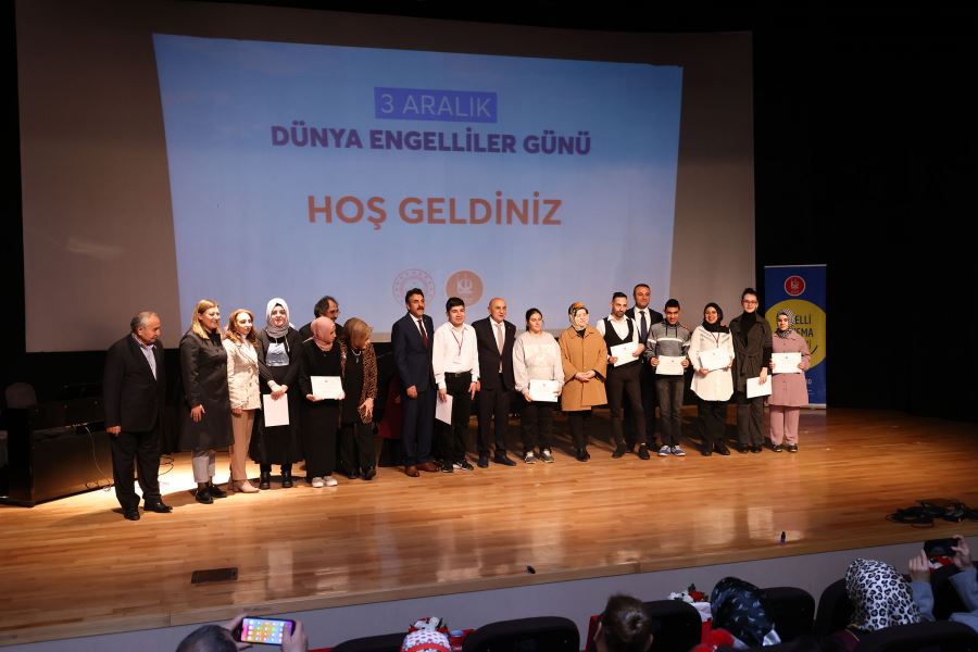 3 ARALIK DÜNYA ENGELLİLER GÜNÜ’NDE  ÖZEL BİREYLER HÜNERLERİNİ SERGİLEDİ