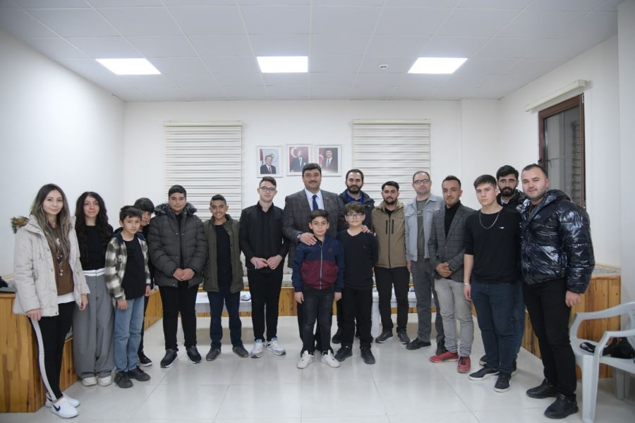SEYMENLER İLK GÖSTERİ İÇİN GÜN SAYIYOR
