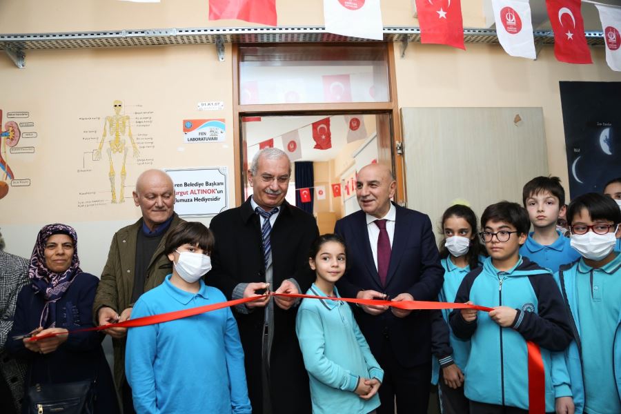 KEÇİÖREN BELEDİYESİNDEN LABORATUVAR VE KÜTÜPHANE HİZMETİ