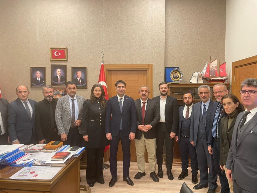 ANADOLU YAYINCILAR DERNEĞİNDEN MHP’YE ZİYARET