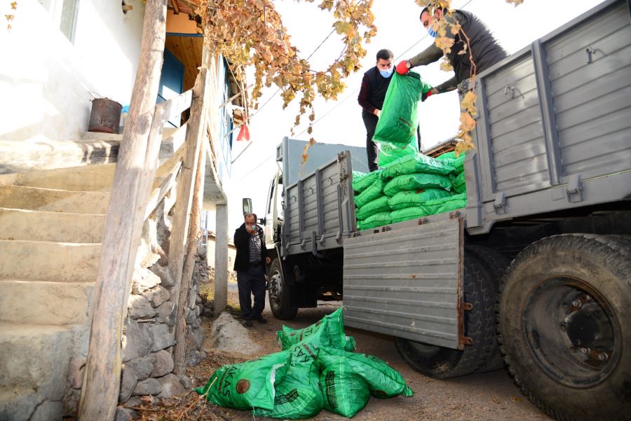 Kahramankazan Belediyesi’nden sıcacık tutan yardım