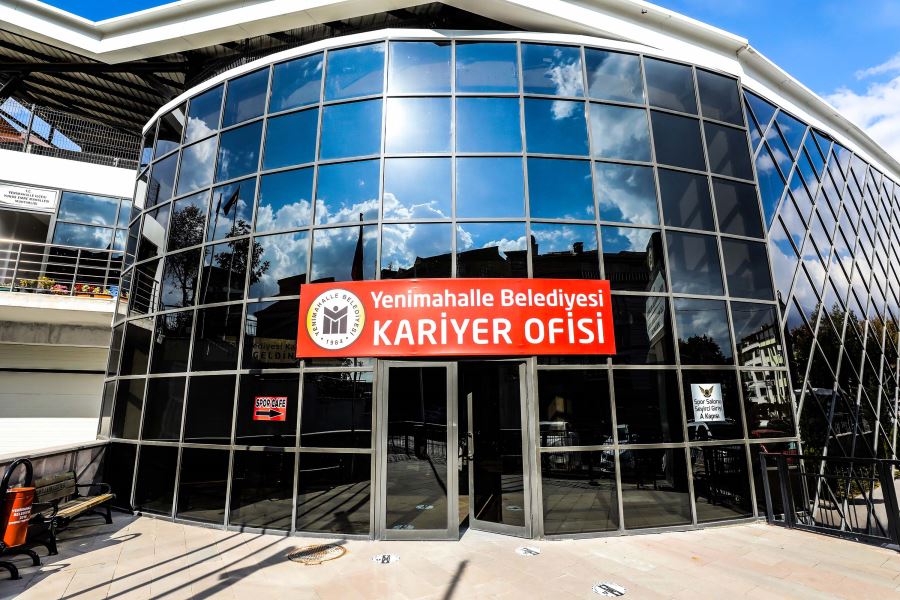 Kariyer Ofisi iş arayan ilçe sakinlerine çözüm oluyor
