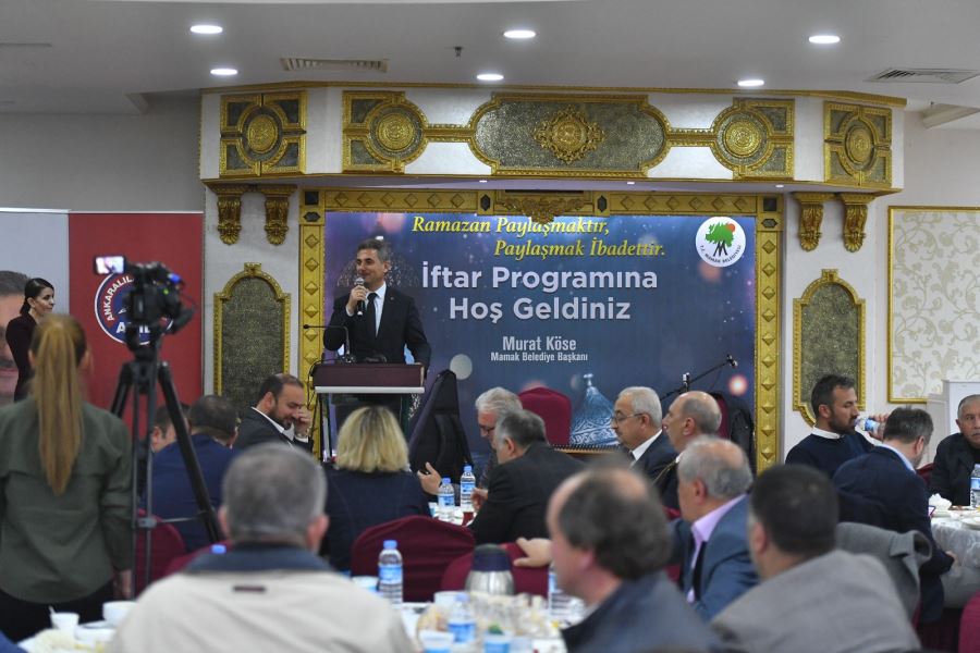 Başkan Murat Köse Ankaralılarla İftar Yaptı