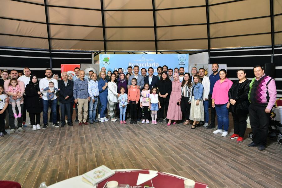 Başkan Murat Köse Geleneksel  Kıl Çadırda Eczacıları Ağırladı 