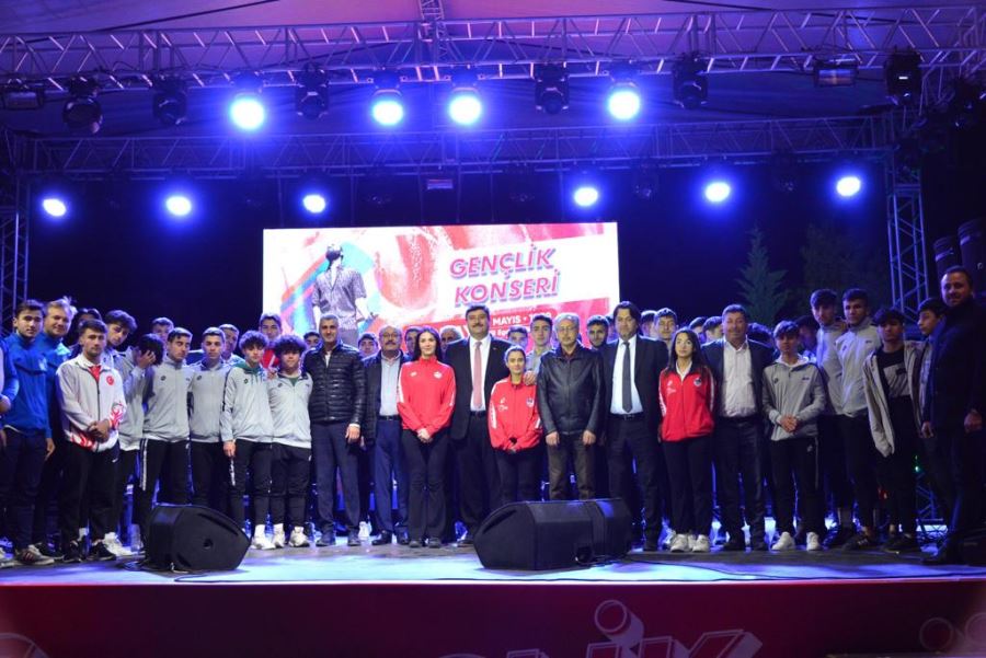 19 Mayıs coşkusu Gençlik Konserleri’yle zirve yaptı
