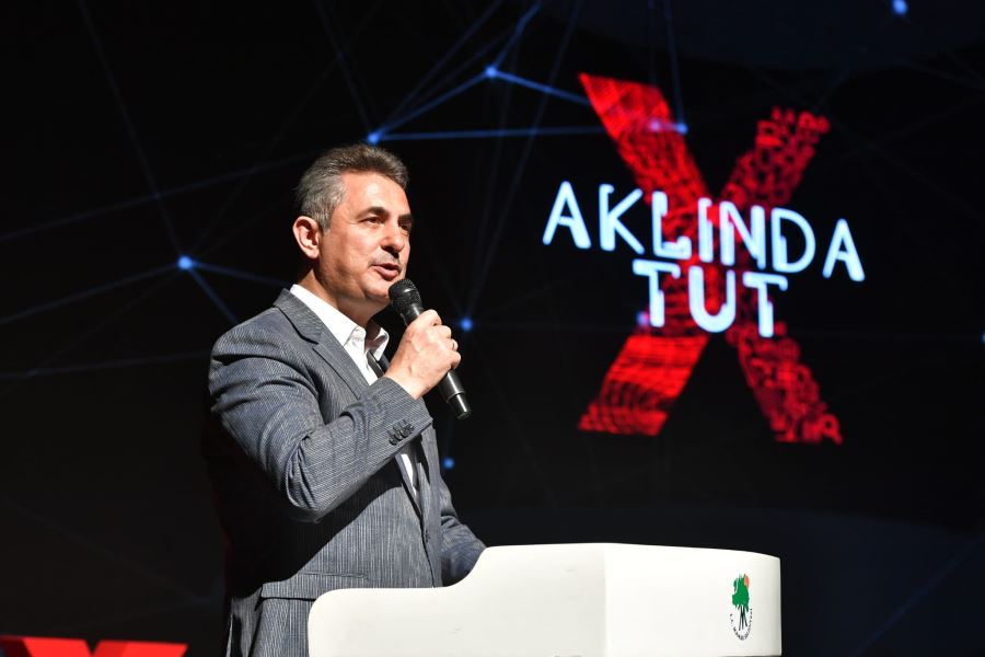 Bilim ve Teknoloji Yolunda Mutlu Yarınlara 