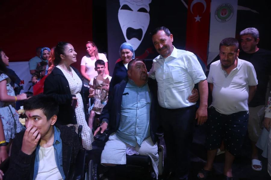 ENGELSİZ TATİLE BAŞKAN SÜRPRİZİ 
