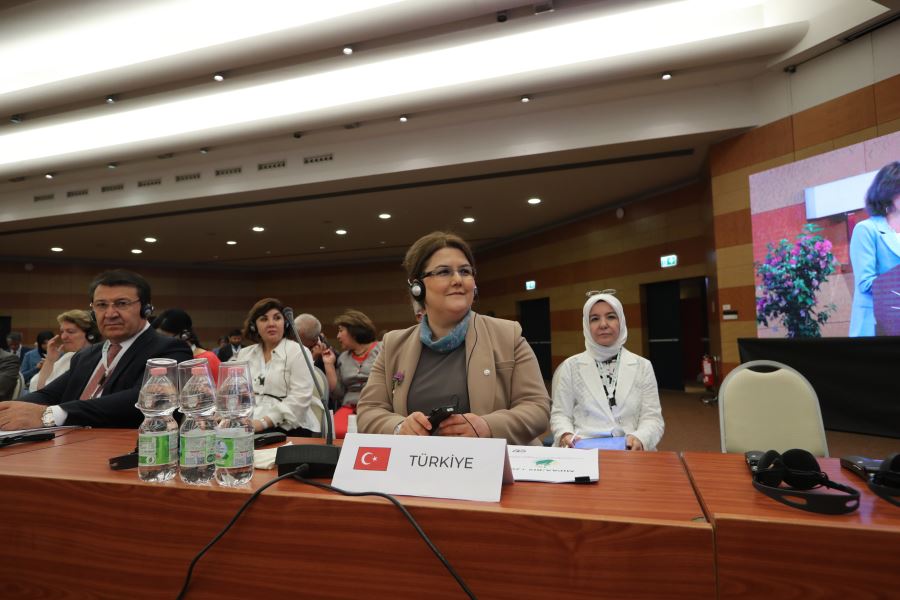 Bakan Yanık Roma’da Yaşlanma İle İlgili Ülke Beyanını Sundu