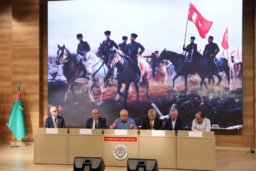 TÜRK TARİH MÜZESİ