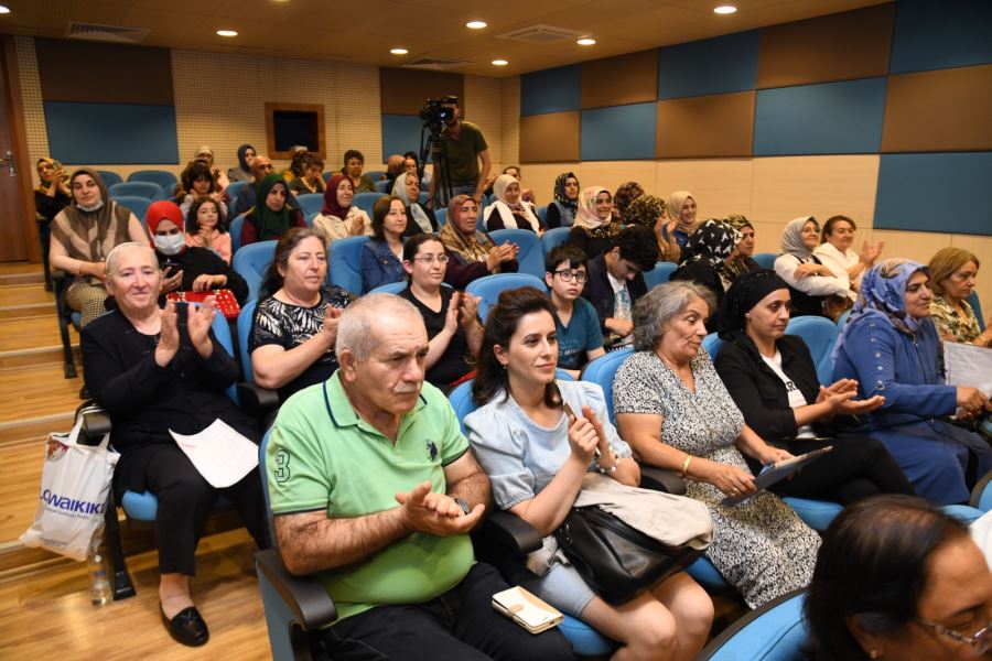“Okuma Yazma Bilmeyen Kalmasın” 