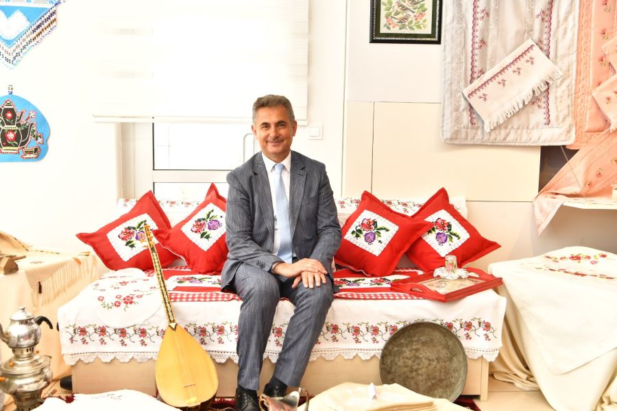 Mamaklı Hanımların Eserleri Görülmeye Değer