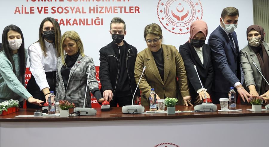 Kamuya 374 şehit yakını, gazi ve gazi yakını atanacak